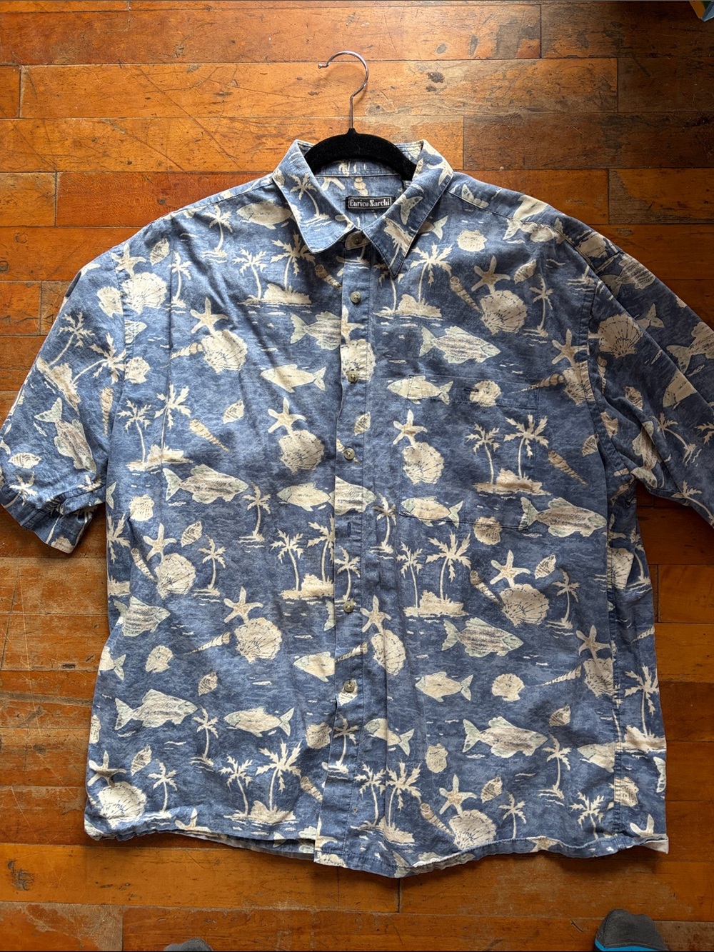 Men’s Short Sleeve Button Down Beach Shirt